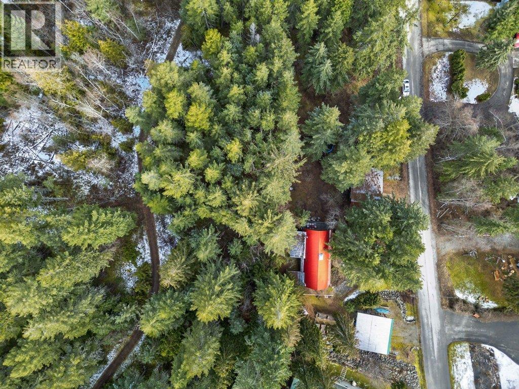 1398 Gillespie Road, Sorrento, British Columbia  V0E 2W0 - Photo 5 - 10377313