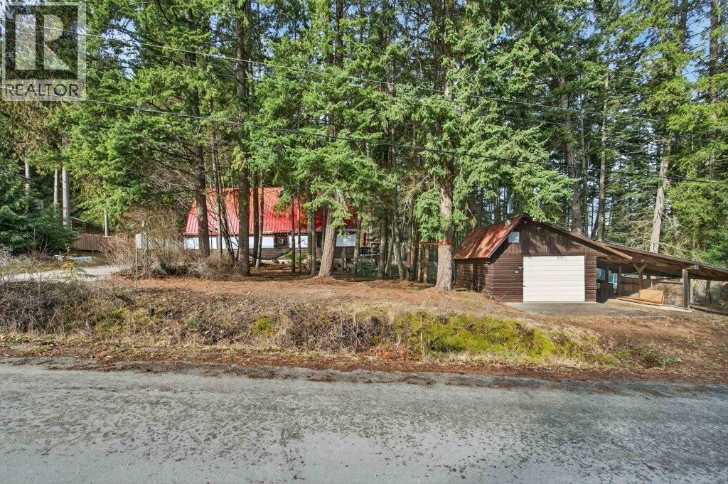 1398 Gillespie Road, Sorrento, British Columbia  V0E 2W0 - Photo 73 - 10377313