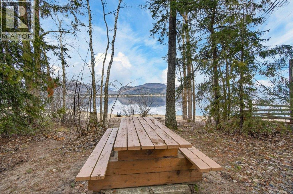 1398 Gillespie Road, Sorrento, British Columbia  V0E 2W0 - Photo 95 - 10377313