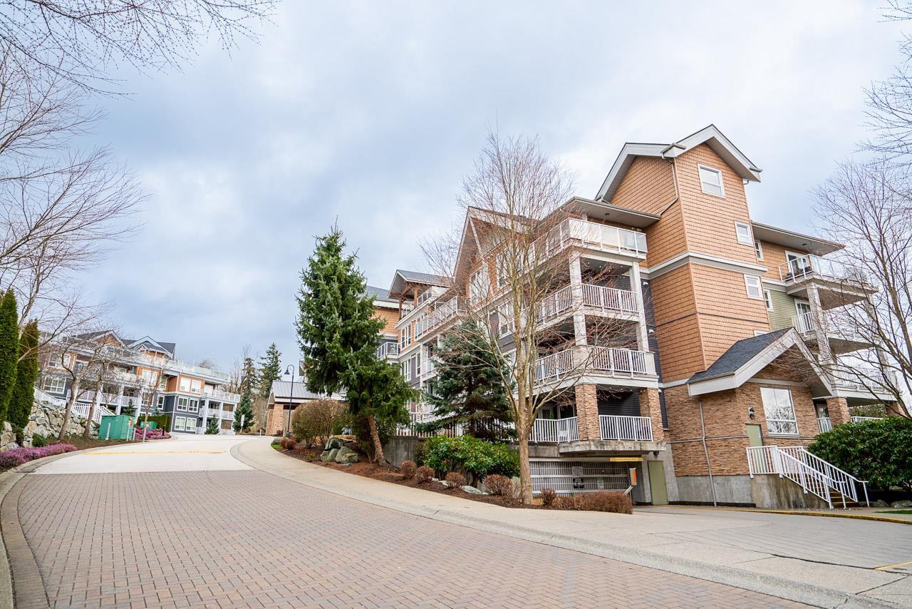 311 6460 194 Street, Surrey, British Columbia  V4N 6J8 - Photo 3 - R3098256