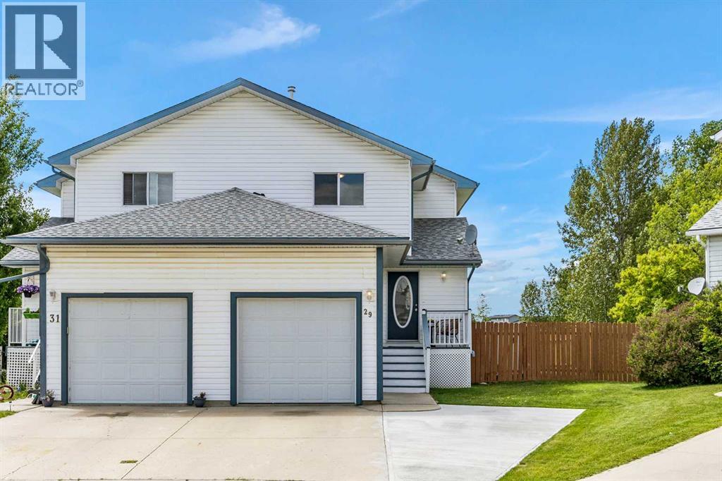 29 Ross Place, Crossfield, Alberta  T0M 0S0 - Photo 1 - A2292237