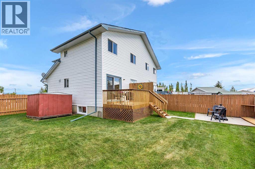 29 Ross Place, Crossfield, Alberta  T0M 0S0 - Photo 30 - A2292237