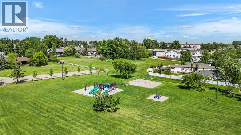 29 Ross Place, Crossfield, Alberta  T0M 0S0 - Photo 32 - A2292237