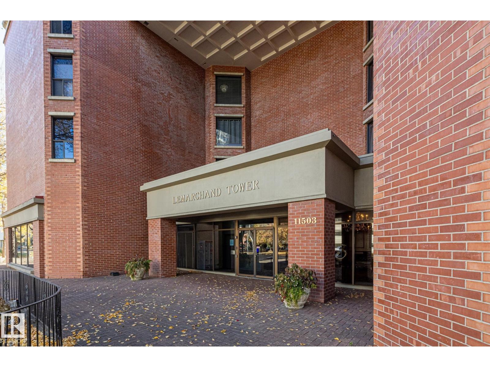 #602 11503 100 Av Nw, Edmonton, Alberta  T5K 2K7 - Photo 2 - E4476897