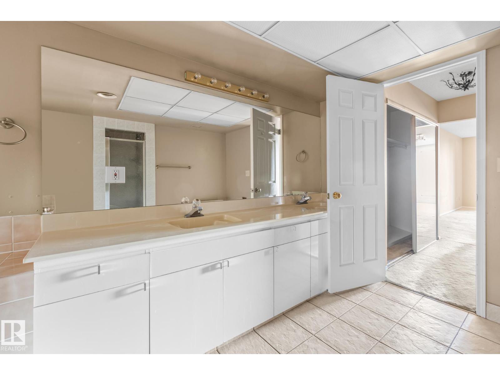 #602 11503 100 Av Nw, Edmonton, Alberta  T5K 2K7 - Photo 40 - E4476897