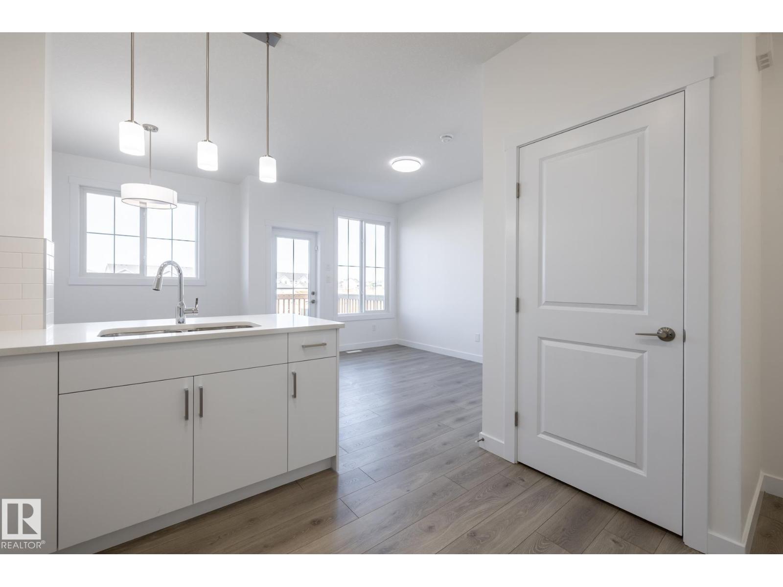 #13 7110 Keswick Cm Sw, Edmonton, Alberta  T6W 5P7 - Photo 8 - E4476899