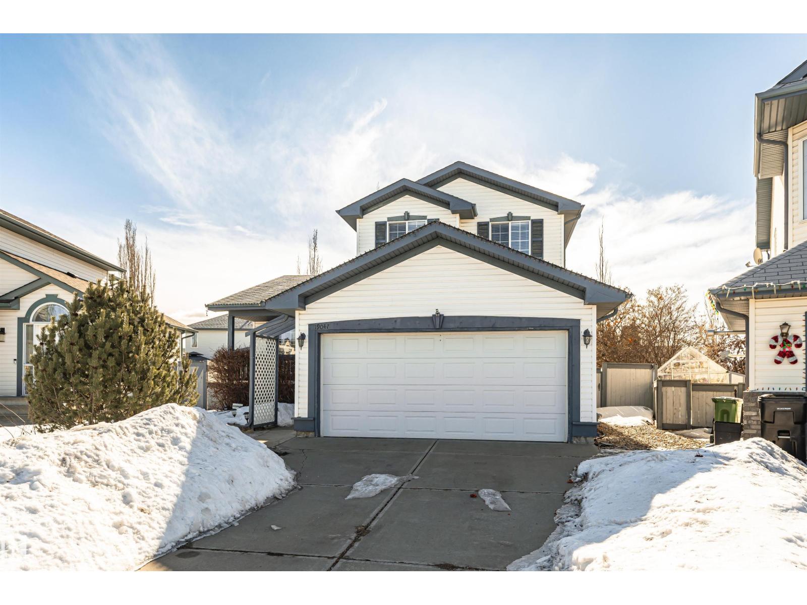 19047 51 Av Nw, Edmonton, Alberta  T6M 2R6 - Photo 5 - E4476902