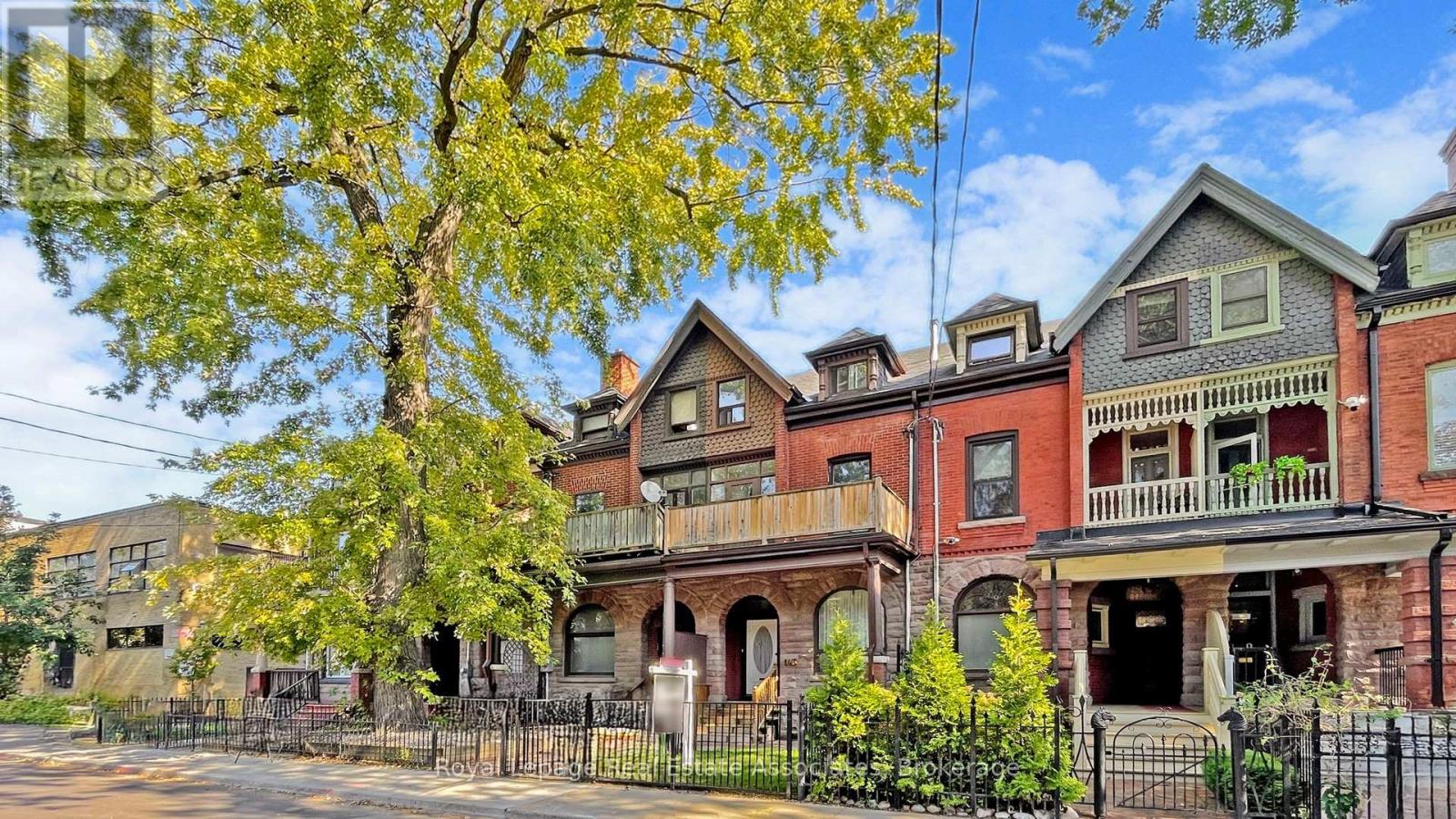 143 SEATON STREET, Toronto, Ontario