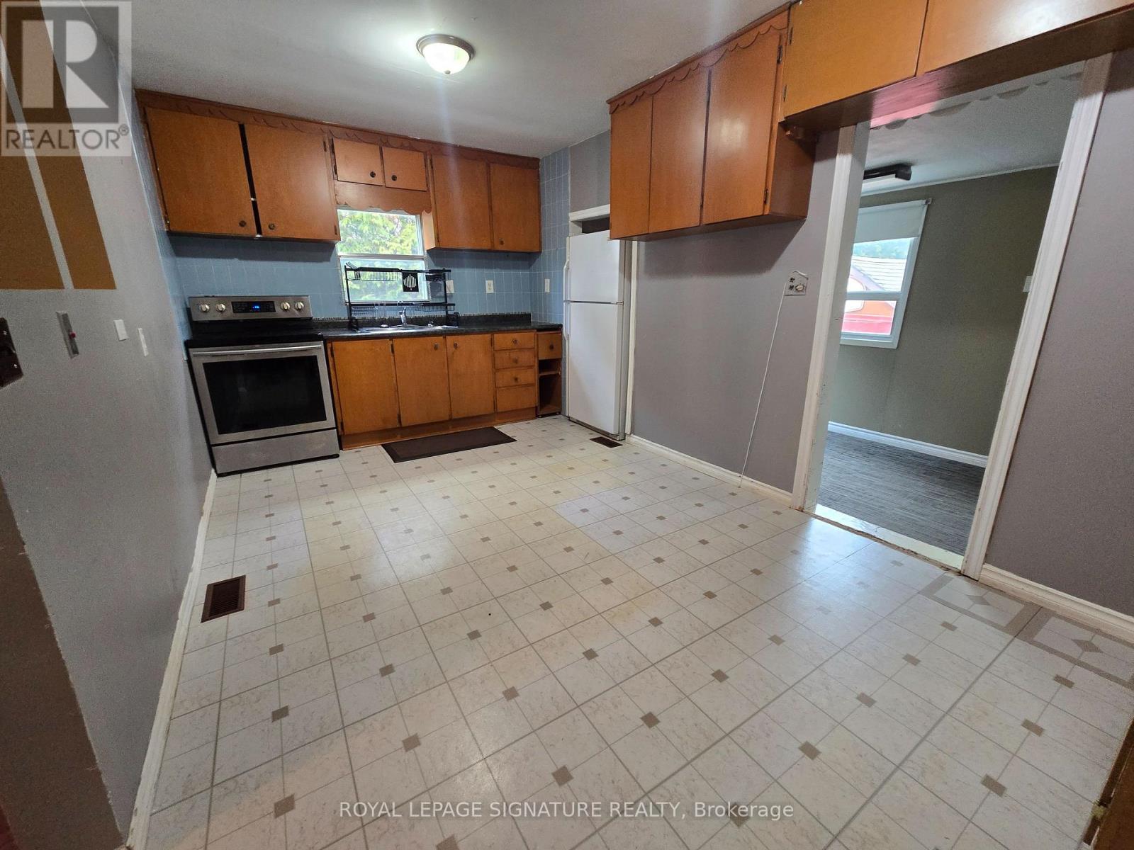 54 Farley Circle, Georgina, Ontario  L0E 1S0 - Photo 31 - N12779452