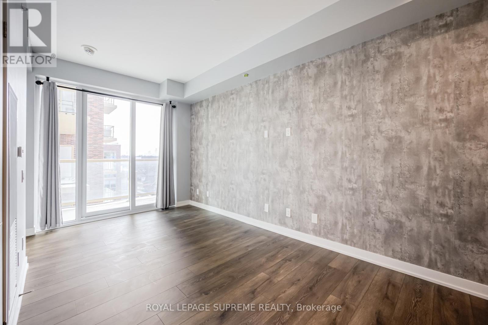 704 - 1787 St Clair Avenue W, Toronto, Ontario  M6N 0B7 - Photo 16 - W12742870