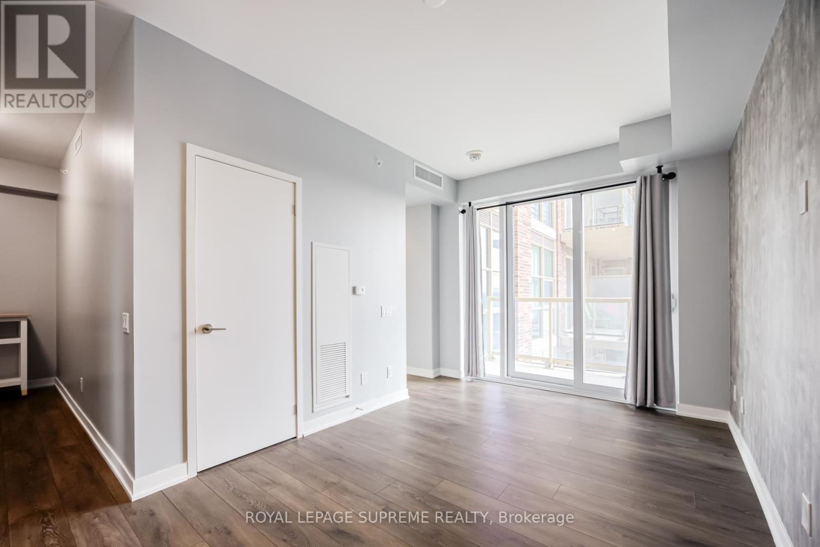 704 - 1787 St Clair Avenue W, Toronto, Ontario  M6N 0B7 - Photo 14 - W12742870