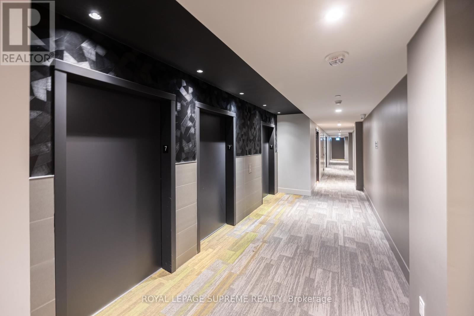 704 - 1787 St Clair Avenue W, Toronto, Ontario  M6N 0B7 - Photo 3 - W12742870