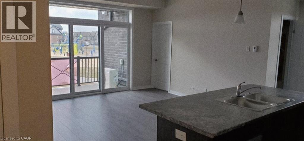 155 Thomas Slee Drive Unit# 1i, Kitchener, Ontario  N2P 0J8 - Photo 6 - 40811498