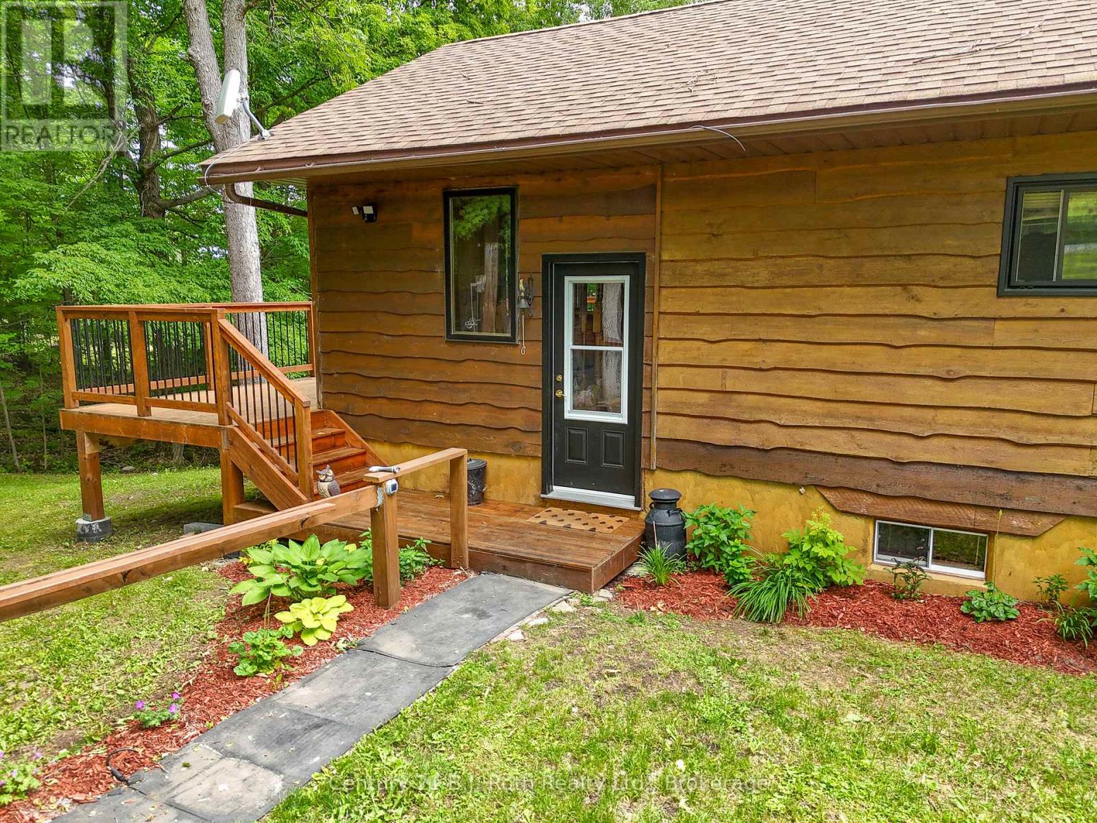 169 Odd's Drive, Parry Sound Remote Area, Ontario  P0H 2R0 - Photo 16 - X12872340