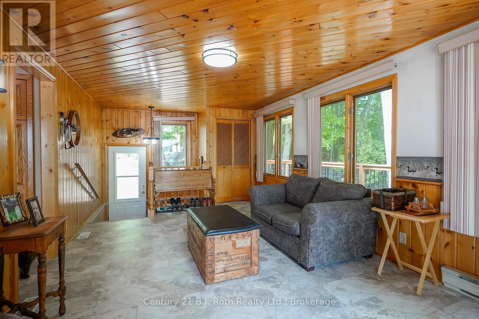 169 Odd's Drive, Parry Sound Remote Area, Ontario  P0H 2R0 - Photo 17 - X12872340