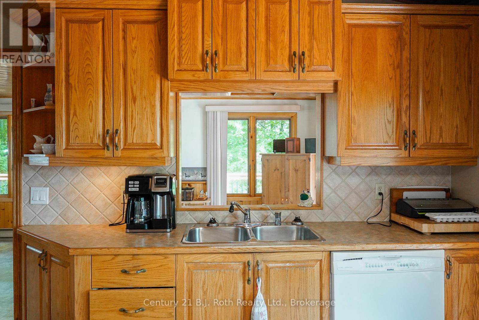 169 Odd's Drive, Parry Sound Remote Area, Ontario  P0H 2R0 - Photo 26 - X12872340