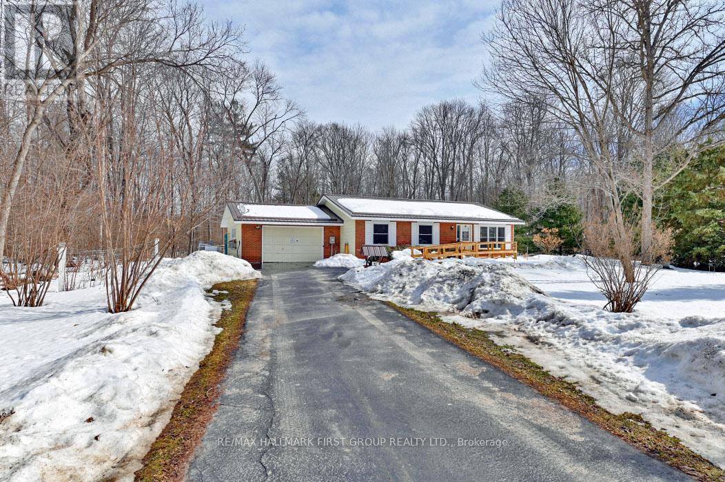 97 MCCREA COURT, Tweed, Ontario