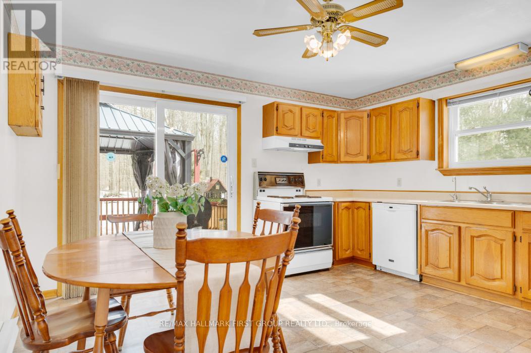 97 Mccrea Court, Tweed (Hungerford (Twp)), Ontario  K0K 3J0 - Photo 12 - X12872394