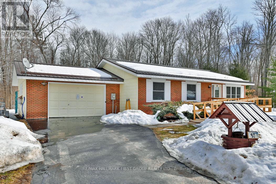 97 Mccrea Court, Tweed (Hungerford (Twp)), Ontario  K0K 3J0 - Photo 3 - X12872394