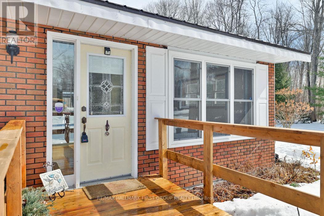 97 Mccrea Court, Tweed (Hungerford (Twp)), Ontario  K0K 3J0 - Photo 6 - X12872394