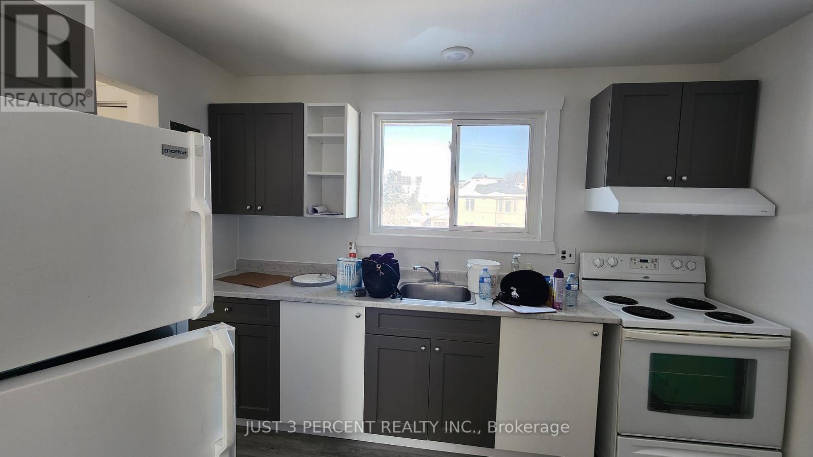 198 Aylmer Street N, Peterborough, Ontario  K9J 3K1 - Photo 10 - X12872516