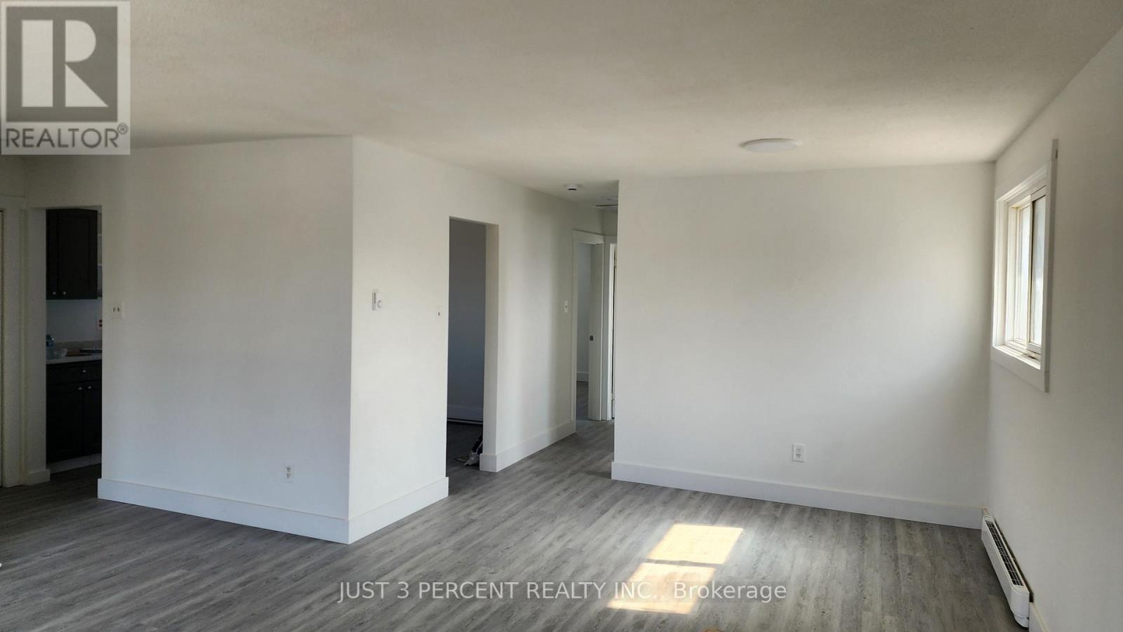 198 Aylmer Street N, Peterborough, Ontario  K9J 3K1 - Photo 6 - X12872516