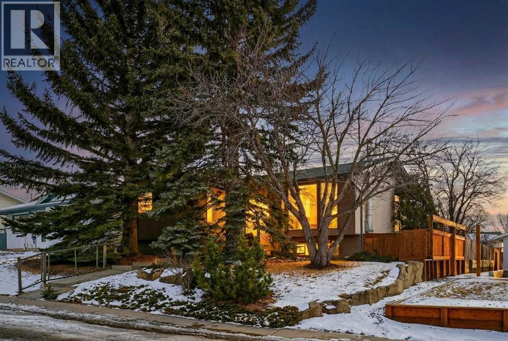 16 Rundleson Way NE, Calgary, Alberta