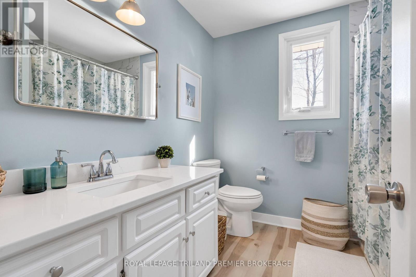 31 Foxcroft Crescent, London South, Ontario  N6K 3A3 - Photo 31 - X12872420