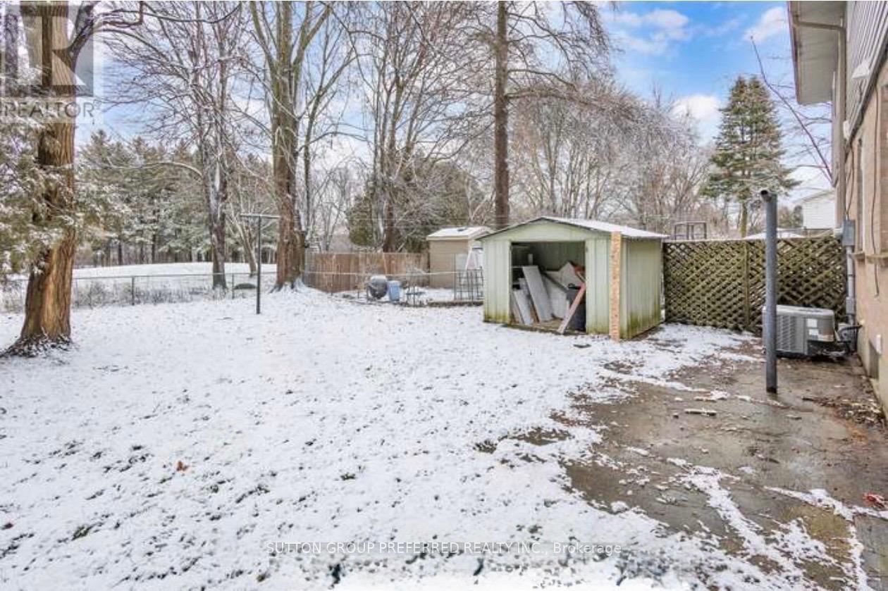 41 Mohegan Crescent, London East, Ontario  N5V 2X7 - Photo 13 - X12872548