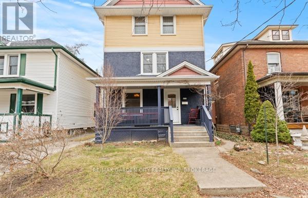 43 Albert Street, St. Catharines, Ontario  L2R 2G8 - Photo 1 - X12871846