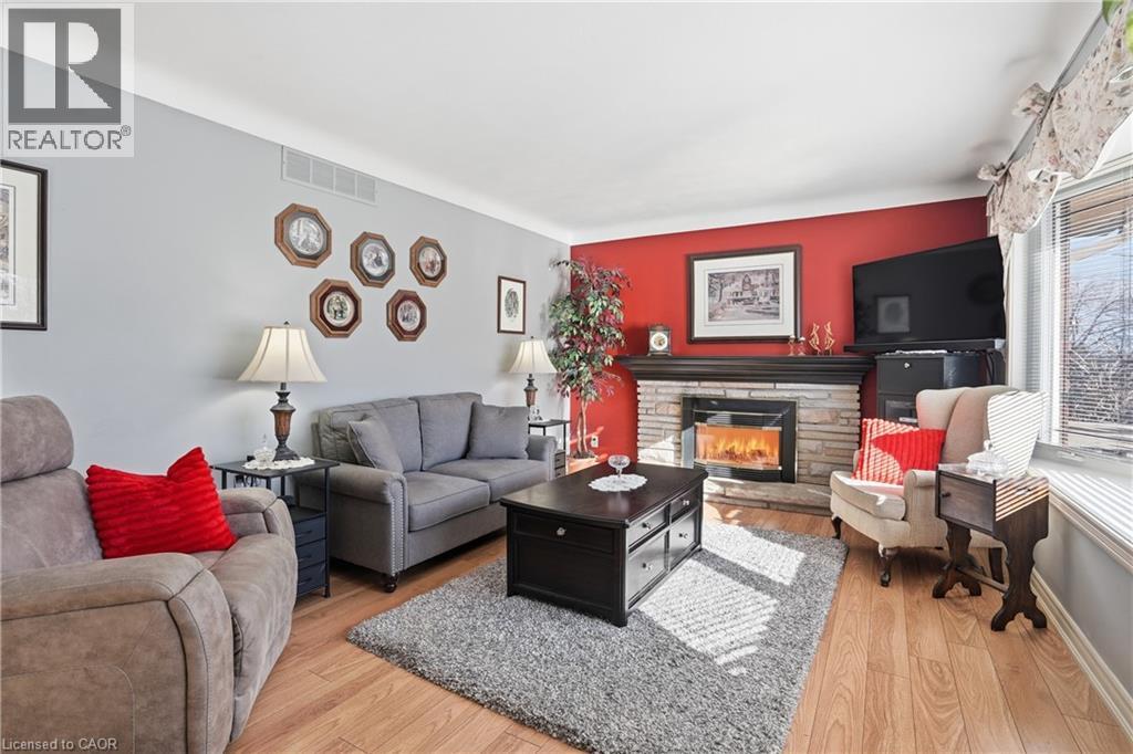 4108 Barry Drive, Beamsville, Ontario  L3J 0L3 - Photo 5 - 40811324