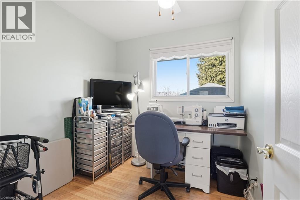 4108 Barry Drive, Beamsville, Ontario  L3J 0L3 - Photo 13 - 40811324