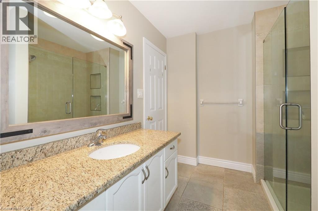 695 Jacob Lane, Waterloo, Ontario  N2V 2A7 - Photo 27 - 40811399