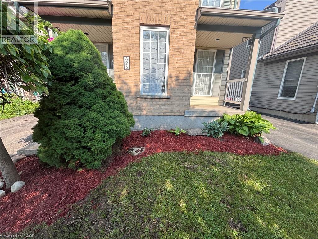 695 Jacob Lane, Waterloo, Ontario  N2V 2A7 - Photo 44 - 40811399