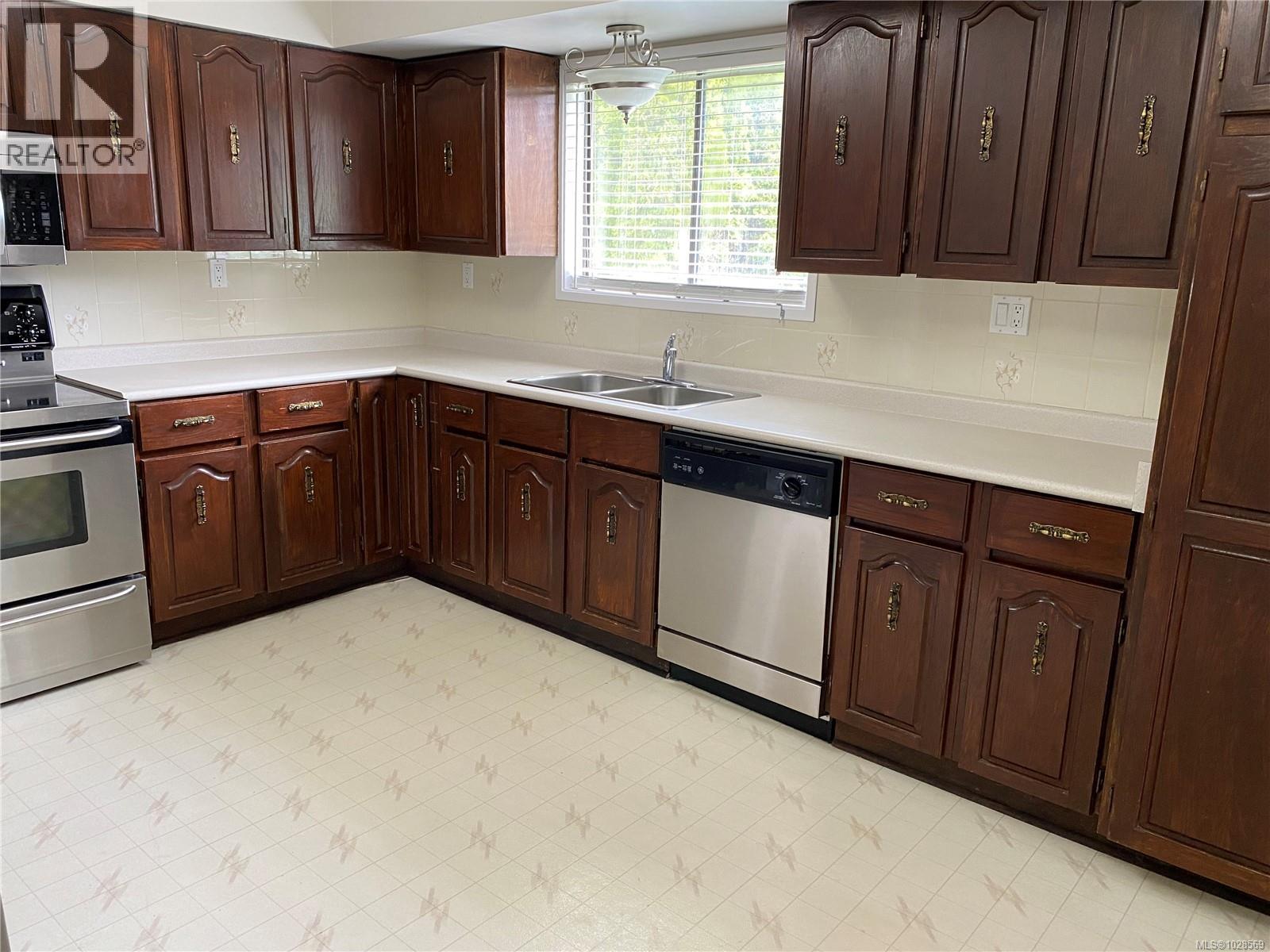 531 Savary Cres, Campbell River, British Columbia  V9W 6V7 - Photo 5 - 1028569