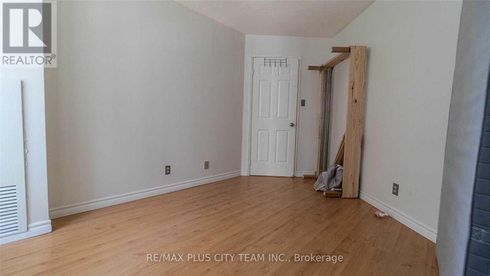 708 - 717 Bay Street, Toronto, Ontario  M5G 2J9 - Photo 15 - C12872358