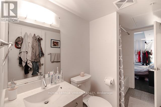 1310 - 20 Joe Shuster Way, Toronto, Ontario  M6K 0A3 - Photo 13 - C12872362