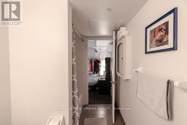 1310 - 20 Joe Shuster Way, Toronto, Ontario  M6K 0A3 - Photo 14 - C12872362