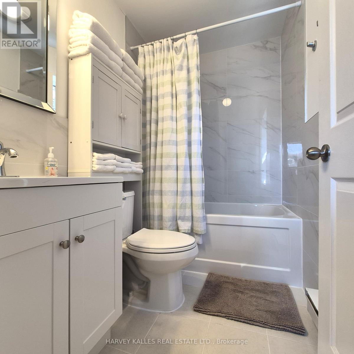 1 - 127 Summerhill Avenue, Toronto, Ontario  M4T 1B1 - Photo 13 - C12872428