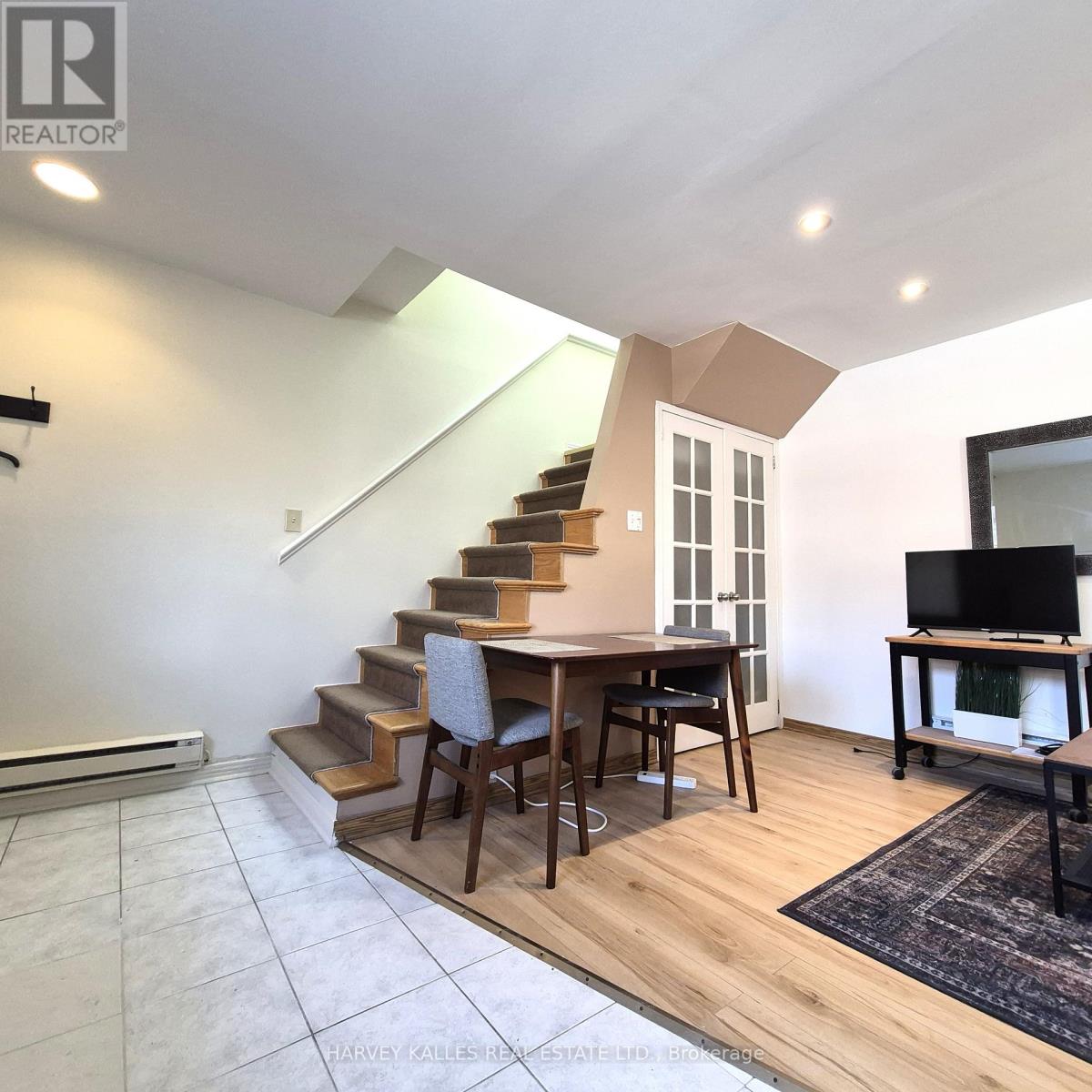 1 - 127 Summerhill Avenue, Toronto, Ontario  M4T 1B1 - Photo 6 - C12872428