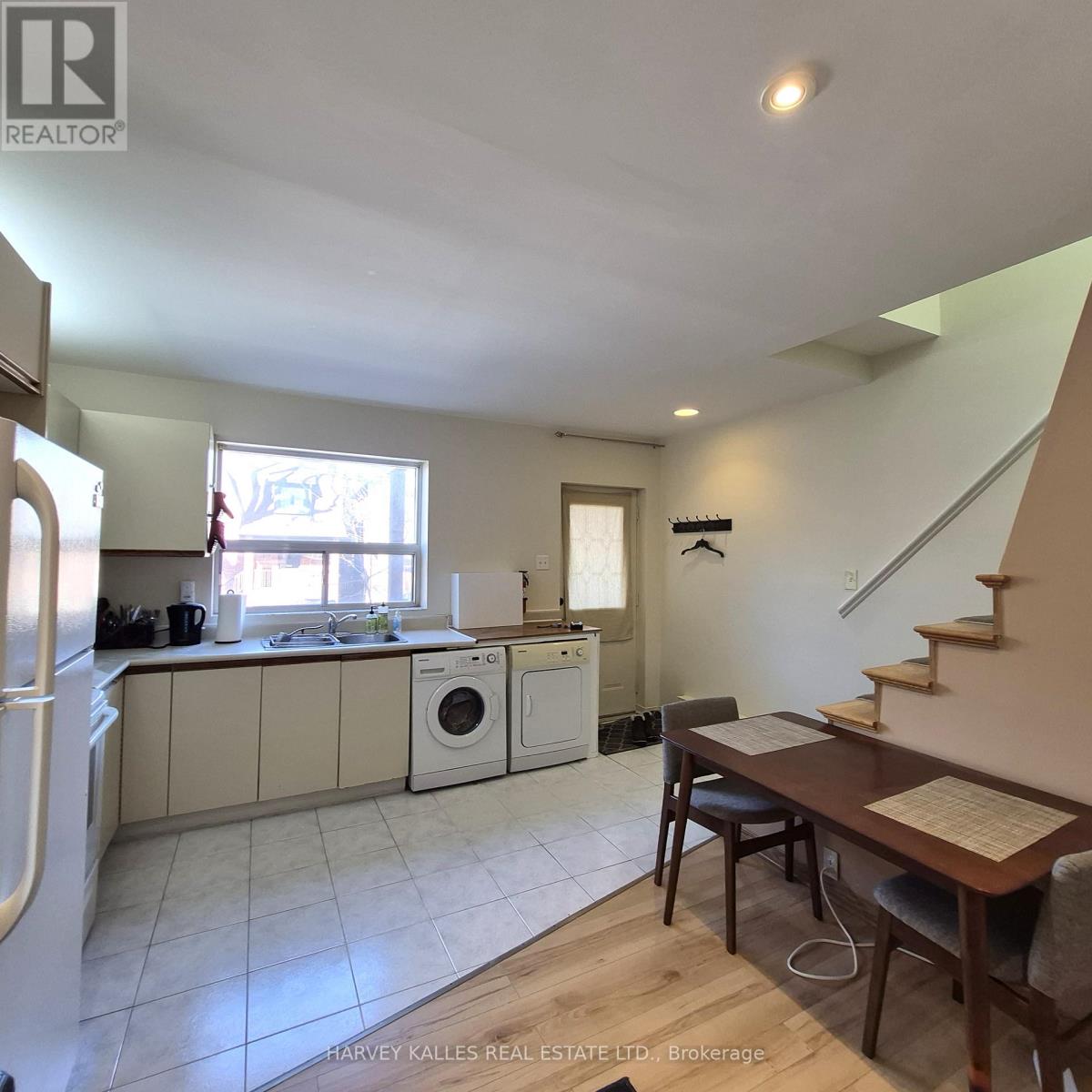 1 - 127 Summerhill Avenue, Toronto, Ontario  M4T 1B1 - Photo 7 - C12872428