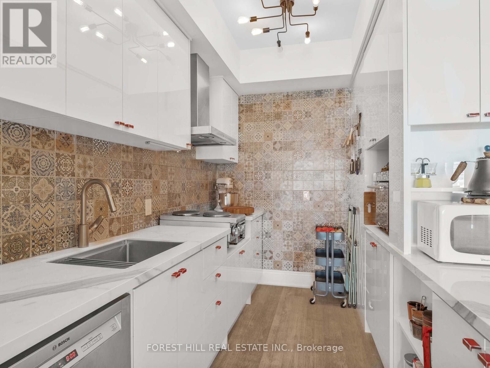 606 - 600 QUEENS QUAY W Toronto (Waterfront Communities), ON M5V 3M3