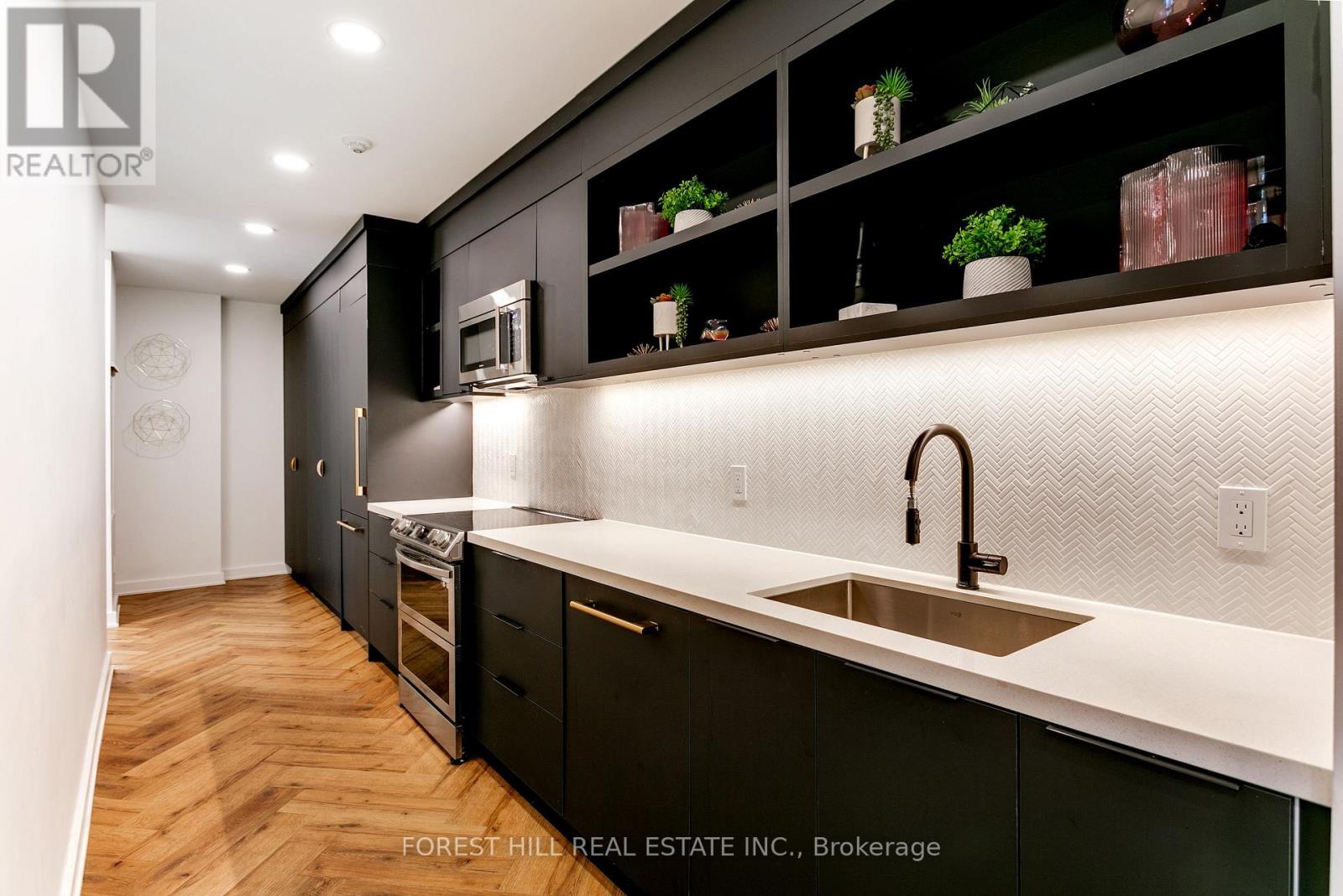 606 - 600 QUEENS QUAY W Toronto (Waterfront Communities), ON M5V 3M3