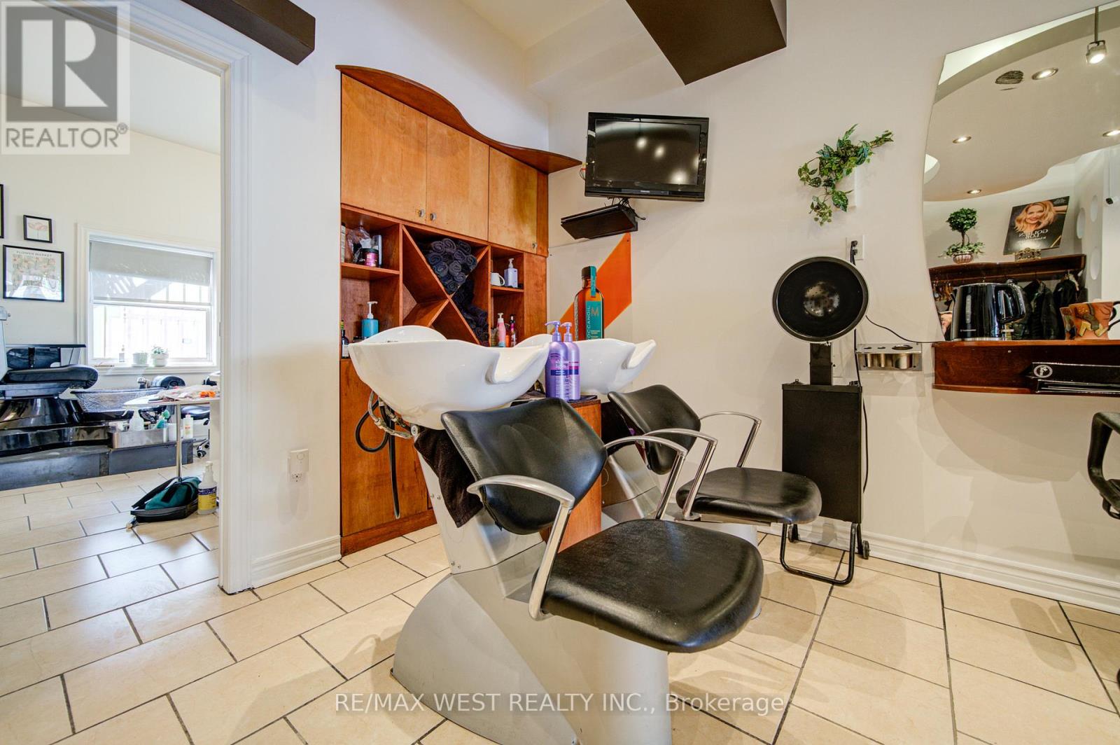 1081 College Street, Toronto, Ontario  M6H 1B4 - Photo 24 - C12872462