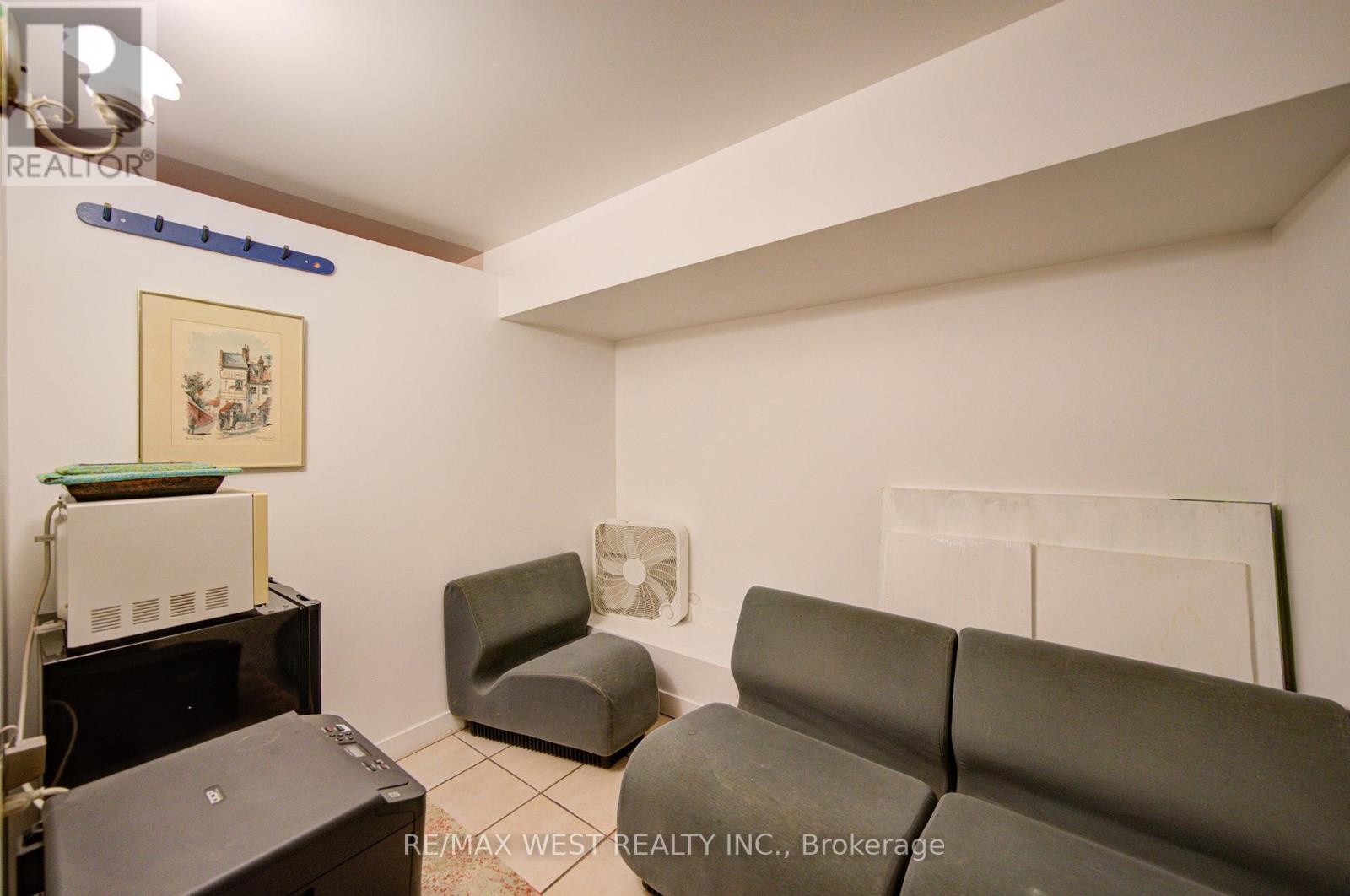 1081 College Street, Toronto, Ontario  M6H 1B4 - Photo 36 - C12872462