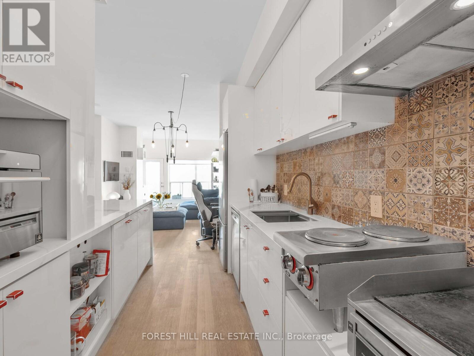 606 - 600 Queens Quay W, Toronto, Ontario  M5V 3M3 - Photo 15 - C12872494