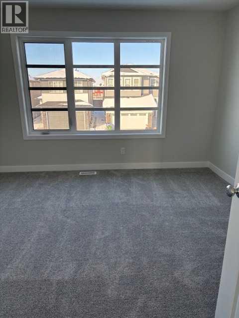 619 Savanna Crescent Ne, Calgary, Alberta  T3J 5P2 - Photo 12 - A2292602