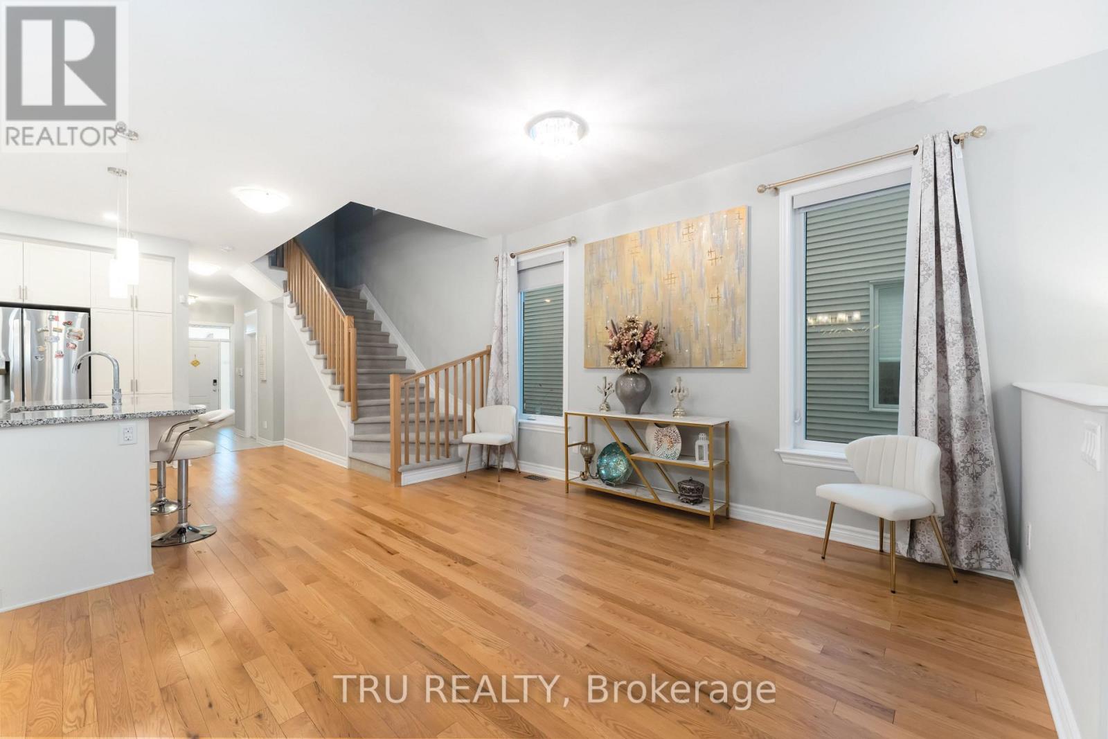 4031 Kelly Farm Drive, Ottawa, Ontario  K1T 0R6 - Photo 15 - X12872412