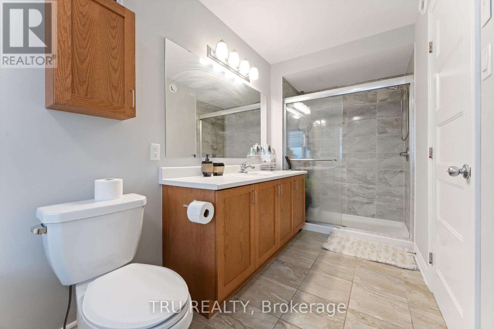 4031 Kelly Farm Drive, Ottawa, Ontario  K1T 0R6 - Photo 23 - X12872412