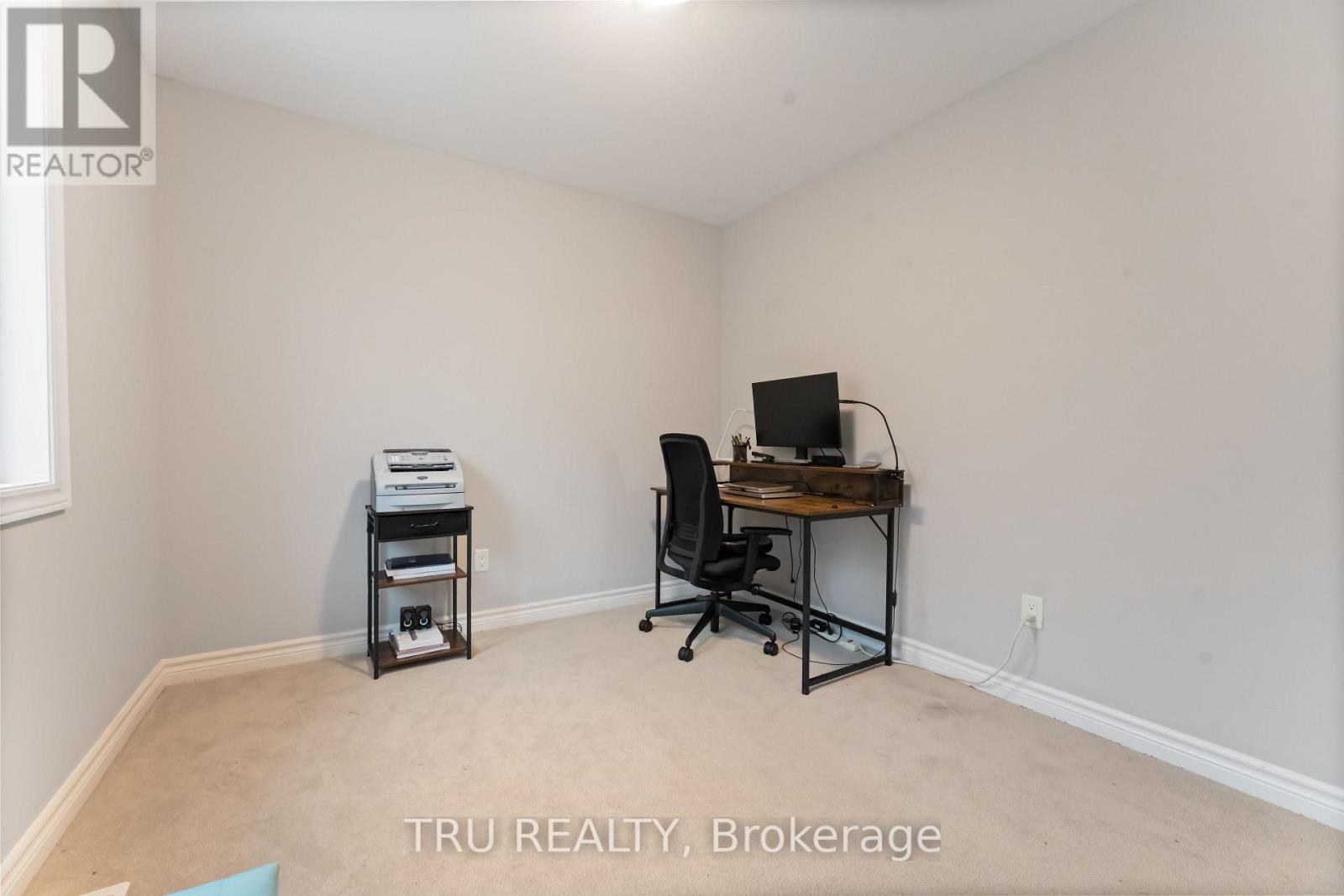 4031 Kelly Farm Drive, Ottawa, Ontario  K1T 0R6 - Photo 29 - X12872412